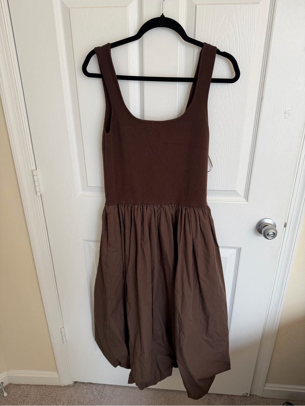 Brown dress